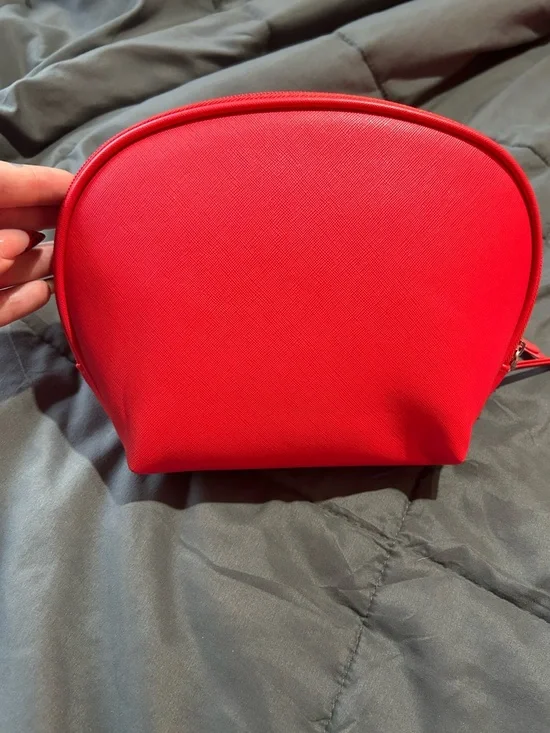 True Religion -2 cosmetic bags NWT ❤️ - Picture 2 of 5